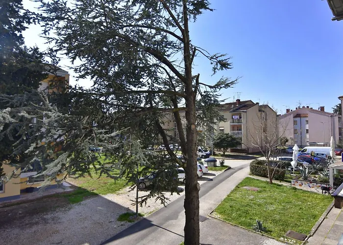 Appartamento Dalla Nonna By Interhome